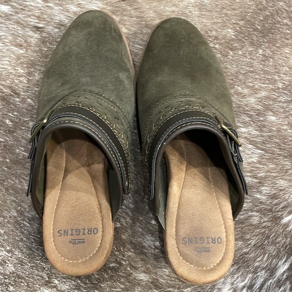 Earth Origins Cady Gray Suede Slip On Shoes Mule Clog  Womens Size 8M - Picture 3 of 8